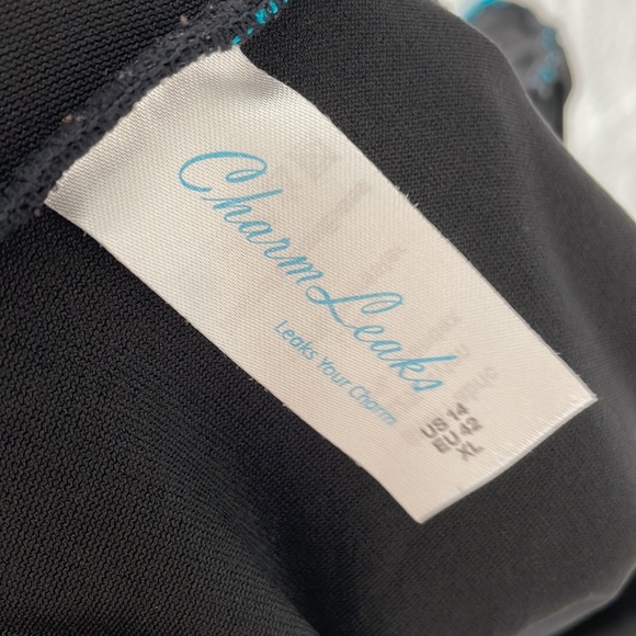 Charm Leaks XL black swimsuit with blue stripes, adjustable strap - Picture 4 of 4